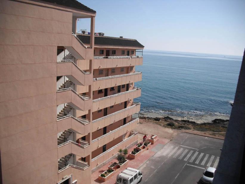 Splendido Appartamento Fronte Mare Vista Spiaggia - Prima Linea Mare Torrevieja Eksteriør bilde