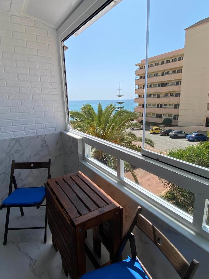 Splendido Appartamento Fronte Mare Vista Spiaggia - Prima Linea Mare Torrevieja Eksteriør bilde