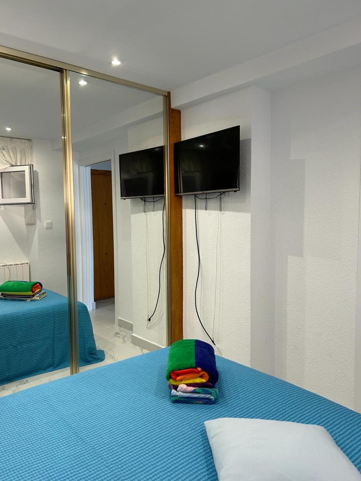 Splendido Appartamento Fronte Mare Vista Spiaggia - Prima Linea Mare Torrevieja Eksteriør bilde